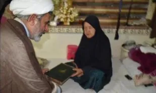 شما مادران و خانواده معزز شهدا چشم و چراغ این ملت هستید