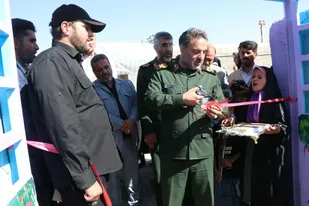 قدردانی دانش آموزان روستای قینرجه از گروه های جهادی قرارگاه جنوب غرب تهران
