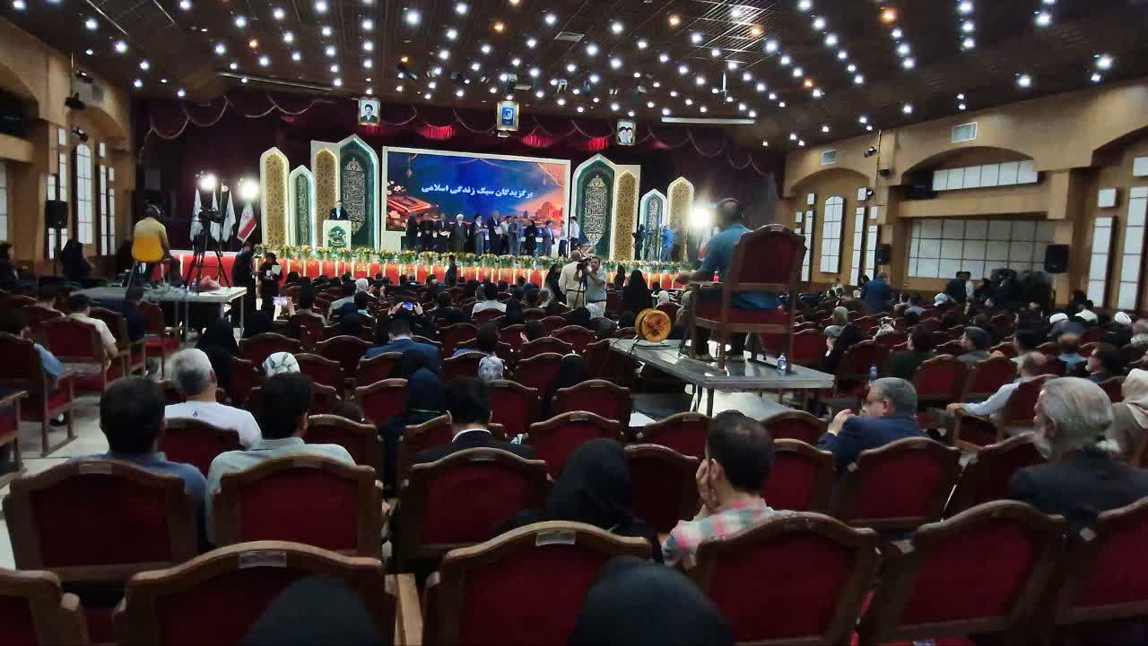 برگزیدگان بخش غیرآوایی جشنواره قرآن و عترت وزارت بهداشت معرفی شدند
