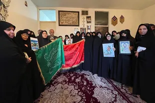 حضور خانواده&zwnj;های معظم شهدا در منزل شهید عجمیان