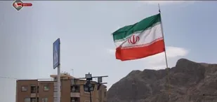 پرچم زمین نمی افتاد+فیلم