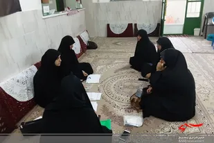 جلسه بررسی عرصه های نقش آفرین به همت حوزه مقاومت خواهران سرخه برگزار شد