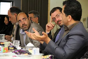 نشست تبیین راهکارهای اقتصاد مقاومتی