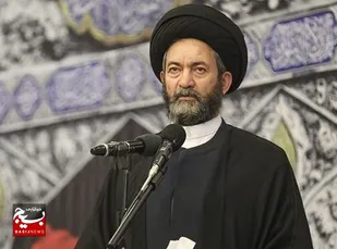 کنار کشیدن در انتخابات به منزله میدان دادن به ناکارآمدی است