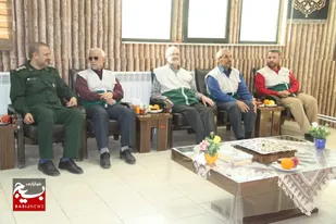 دیدار اعضای کانون مرکزی خادمیاران رضوی شاهرود با فرمانده سپاه
