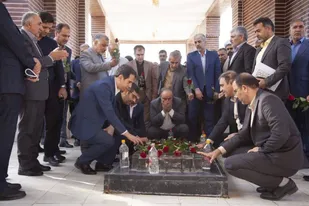 آیین افتتاحیه و ادای احترام معاونین دانشجویی دانشگاه&zwnj;ها و مراکز آموزش عالی کشور به مقام شامخ شهید خوشنام دانشگاه یاسوج + (تصاویر)