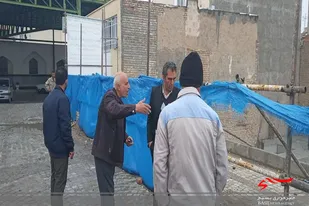 کارشناس شهرداری از ساختمان در حال ساخت مسجد امام هادی (ع) سرخه بازدید کرد