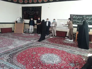 تجلیل از برگزیدگان مسابقه کتابخوانی راز یک فریب در بیارجمند+ تصاویر