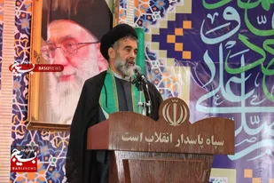 رئیس جمهوری می خواهیم که به دنبال خدمت واقعی به مردم باشد