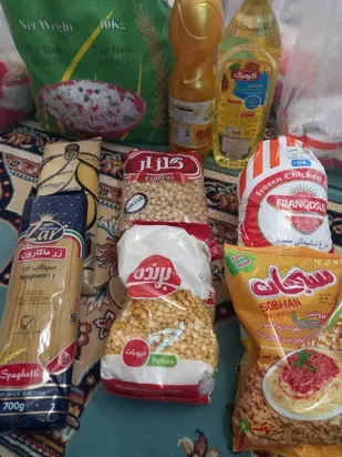 توزیع بسته&zwnj;های معیشتی بین نیازمندان میبدی