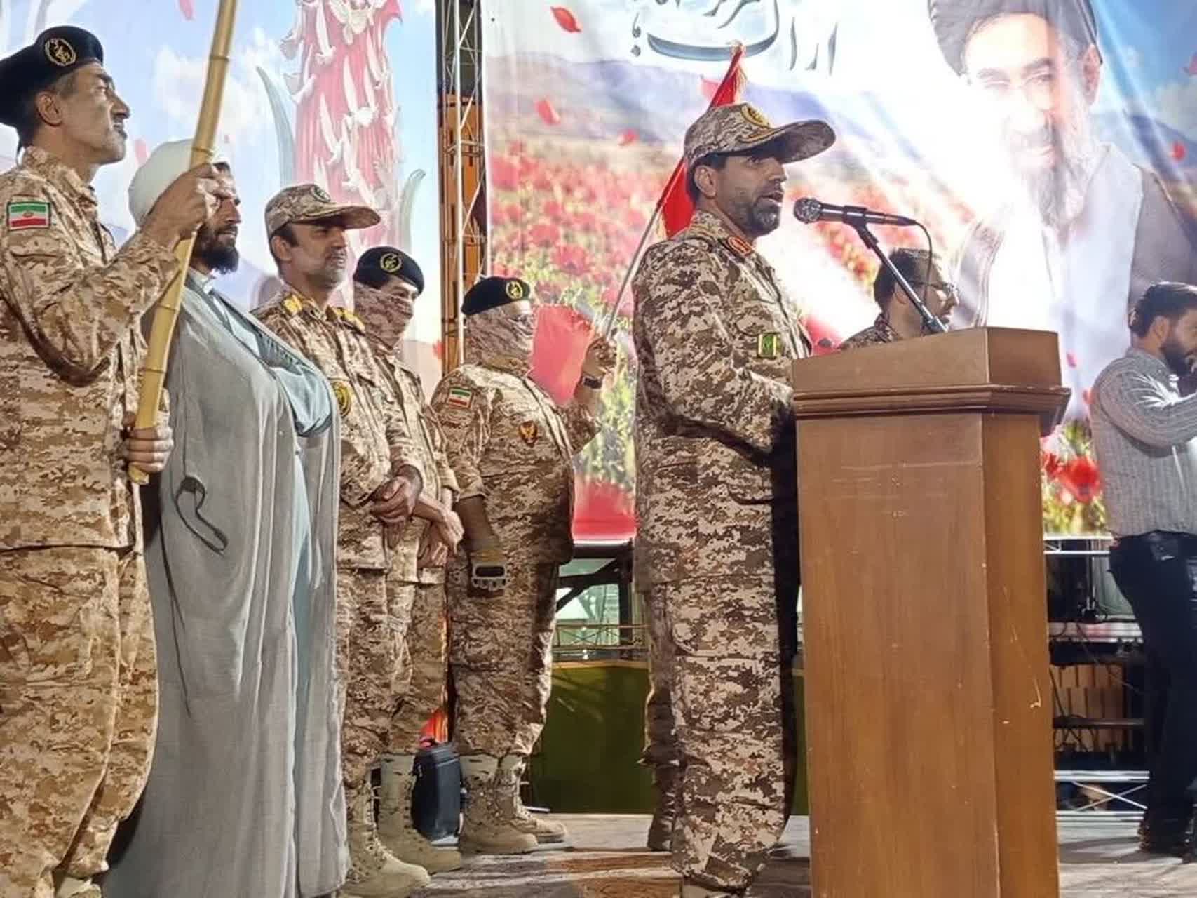 فرمانده تیپ ۷۱ سپاه روحالله: دفاع مقدس الگویی راهبردی برای گام دوم انقلاب است فرمانده تیپ ۷۱ سپاه روحالله: دفاع مقدس الگویی راهبردی برای گام دوم انقلاب است