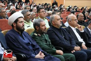 کنگره ملی شهدای غریب اسارت استان زنجان برگزارشد