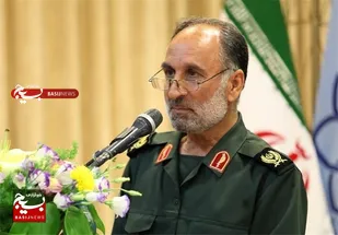 دنیا در حال عبور از پیچ تاریخی است/تابلوهای عبور از این پیچ را، امامین انقلاب نصب می&zwnj;کنند