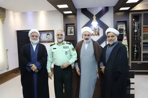 حضور شبانه‌روزی نیروی انتظامی نماد اقتدار و امانت‌داری نظام اسلامی است