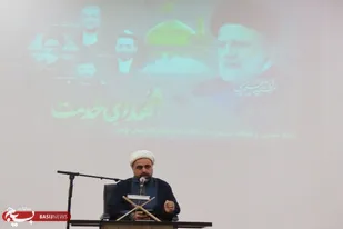 شهدای خدمت الگو و نماد مجاهدت در مسیر ولایت بودند