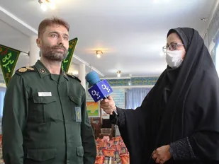 توزیع500 بسته معیشتی درگام نخست از مرحله دوم رزمایش کمک مومنانه