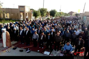 برگزاری نماز عید فطر در شهر صالح&zwnj;آباد