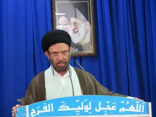 بی توجهی پتروشیمی ها به اشتغال جوانان استان بوشهر پذیرفتنی نیست
