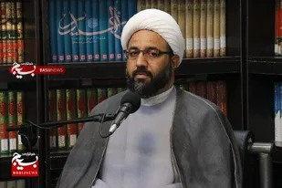 امام خمینی&zwnj; ( ره)با تمام وجودش مؤمن به خدا،  مکتب و مؤمن به این ملت بود