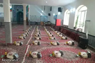 توزیع بسته&zwnj;های معیشتی در روستای گنج تپه