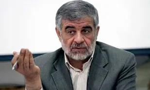 منافع حزبی دست آویزی برای خیانت به ملت!