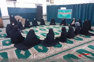 برگزاری نشست حلقه صالحین&nbsp; توسط حوزه شهیده زارعی&nbsp; زاهدان
