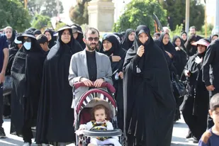 تصاویر اختصاصی خبرگزاری بسیج از پیاده روی جاماندگان اربعین در یاسوج