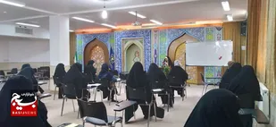 جلسه توجیهی دوره همیاران زندگی برگزار شد