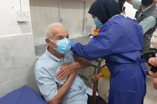 واکسیناسیون سالمندان در گلستان آغاز شد