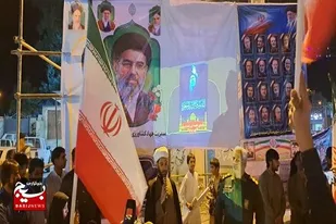 ما با تمام وجود،پای این انقلاب و رهبر معظم انقلاب ایستاده&zwnj;ایم