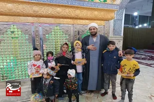 دو عدد لباسشویی با یاری جهادگران به خانواده های کم برخوردار در سرخه اهدا شد