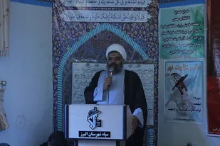 ماه رمضان فرصت مغتنمی برای نیایش با خداوند است