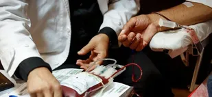 فعالیت پایگاه های انتقال خون در شب های قدر