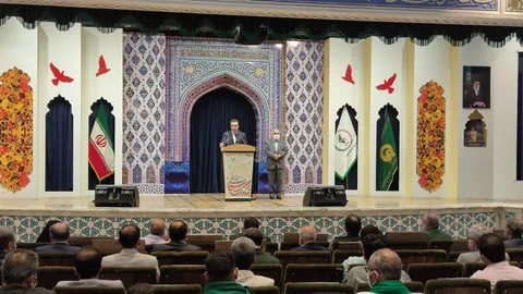 جهادگران مؤلفه قدرت انقلاب اسلامی هستند/ فعالیت ۴۲ هزار گروه جهادی متخصص در کشور