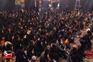 برگزاری مراسم عزاداری ایام فاطمیه در صالح آباد و توزیع ۵ هزار پرس اطعام فاطمی