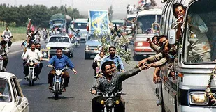 پیام مشترک فرماندهی ونمایندگی ولی فقیه در ناحیه  بندر لنگه به مناسبت سالروز بازگشت غرور آفرین  آزادگان به میهن اسلامی