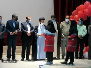 امدادگران، جوانان و داوطلبان جمعیت هلال احمر شهرستان دیر تجلیل شدند