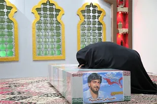 وداع با پیکر شهید مدافع حرم عباس آسمیه در معراج شهدا