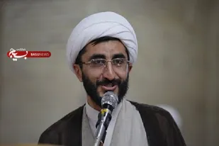 نگاه تمدنی به حوزه&zwnj;های علمیه به معنای کارآمدسازی روحانیت است