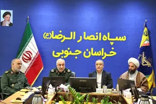 دیدار استاندار خراسان جنوبی با فرمانده سپاه انصارالرضا علیه&zwnj;السلام به مناسبت روز پاسدار