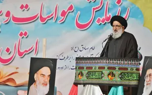 مصادیق مکتب اهل&zwnj;بیت علیهم&zwnj;السلام به برکت انقلاب اسلامی عیان شد