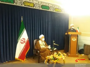 بررسی موانع و مشکلات ایجاد وحدت همه&zwnj;جانبه بین حوزه و دانشگاه یک ضرورت است