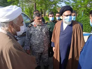 دیدار نماینده ولی فقیه در استان با فرمانده و رزمندگان تیپ ۴۸ فتح