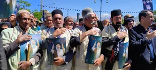 اجتماع باشکوه یاسوجی ها در سوگ خادم الرضا رئیس جمهور شهید + (تصاویر)