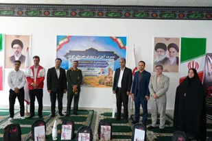 توزیع ۱۱۷ بسته آموزشی بین دانش&zwnj;آموزان شهرستان خوسف
