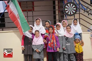 مدرسه روستای انگاس از توابع کجور میزبان آیین پاسداشت رهبر شهید و شهدای مدرسه شجره طیبه میناب شد