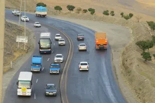 ثبت ۹ میلیون تردد همزمان با موج دوم سفرهای نوروزی در جاده های استان همدان