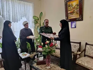 دیدار با هنرمند بسیجی، کارگردان هنرهای نمایشی ملایر به مناسبت "روز هنر انقلاب اسلامی "