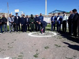 دو مدرسه خیرساز در بخش کاغذکنان میانه کلنگ زنی شد