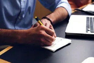 آغاز ثبت&zwnj;نام و انتخاب رشته بر اساس سوابق تحصیلی در مقطع کاردانی پیوسته دانشگاه آزاد
